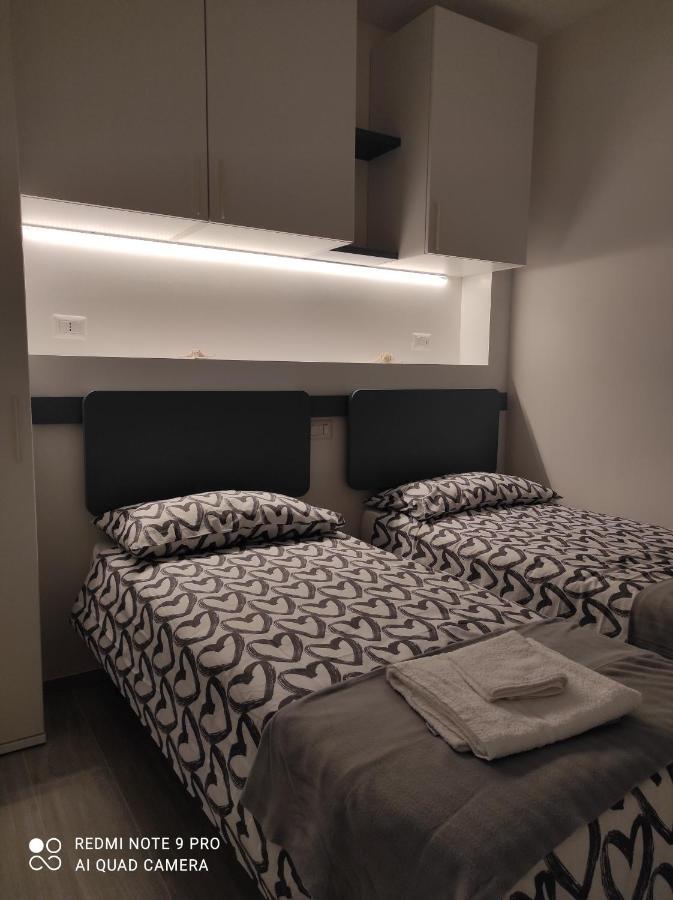 Blu Apartment ชิวิตาโนวา มาร์เค ภายนอก รูปภาพ